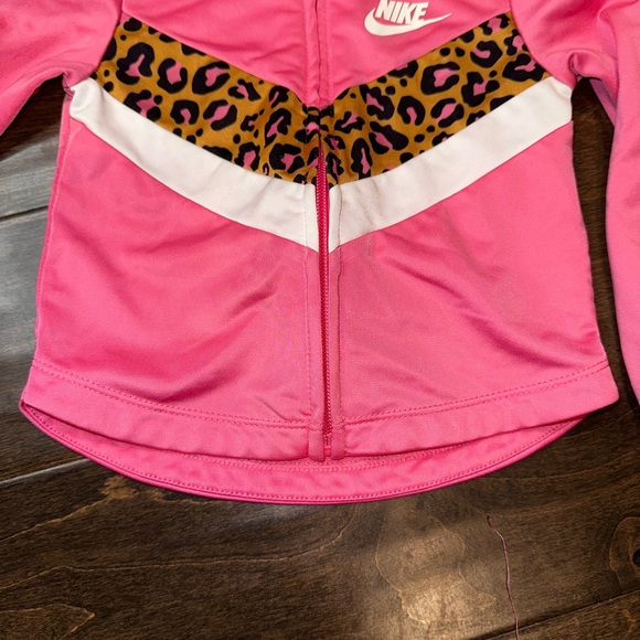 Toddler Girl Nike Jogging FZ Set Pink and Leopard Print Tracksuit Size 2T - Picture 5 of 16